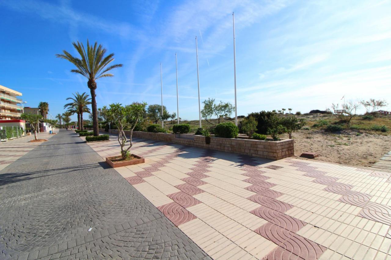 Global Properties, Apartamento De 2 Habitaciones Con Gran Terraza En Gran Canet Canet d'En Berenguer Luaran gambar