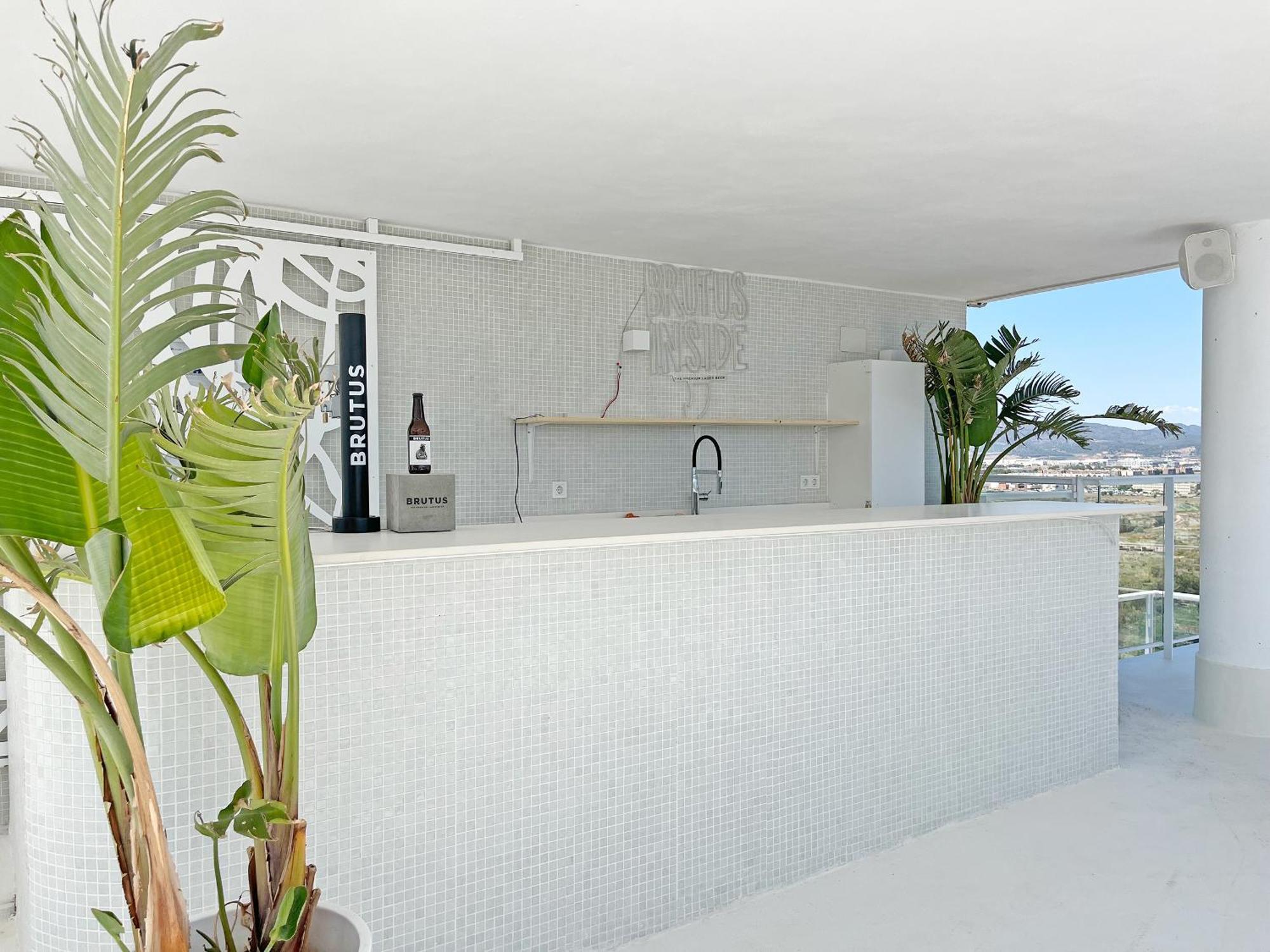 Global Properties, Apartamento De 2 Habitaciones Con Gran Terraza En Gran Canet Canet d'En Berenguer Luaran gambar